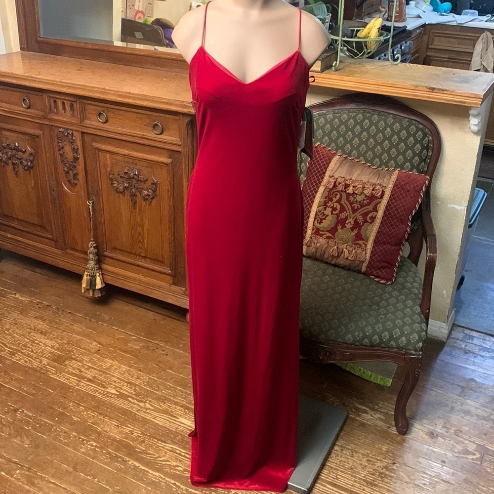 Vintage 90s Y2k Niki Livas Red Velvet Gown NWT - Picture 2 of 13